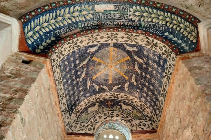 mosaico del battistero di Albenga