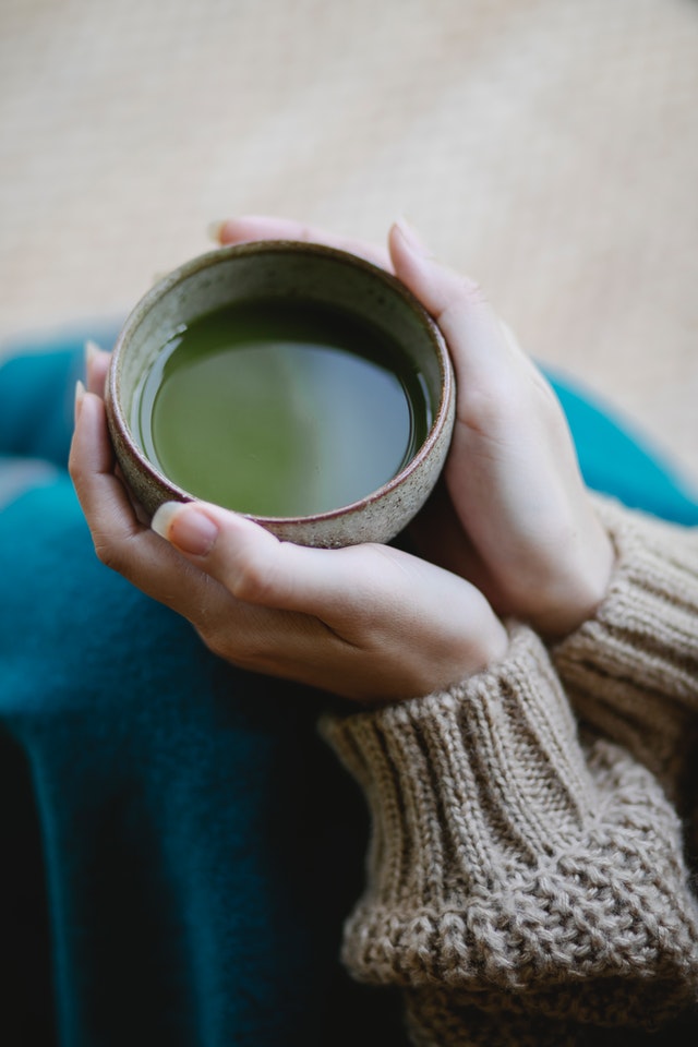 5 deliziosi cibi che stimolano il metabolismo: il tè verde
