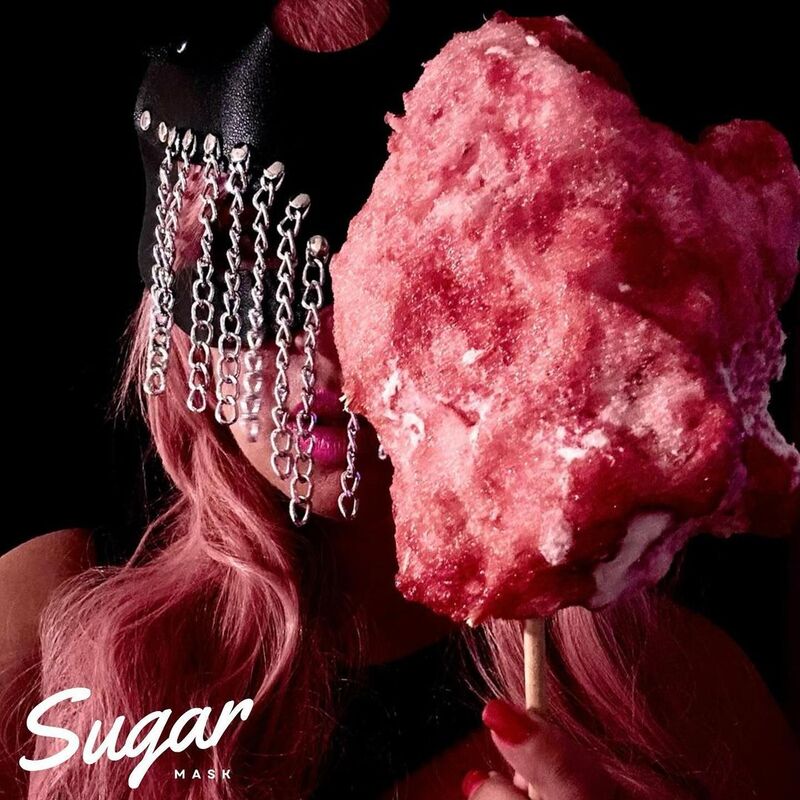 Sugar Mask, la rapper che mescola dolcezza e forza, torna con un nuovo singolo