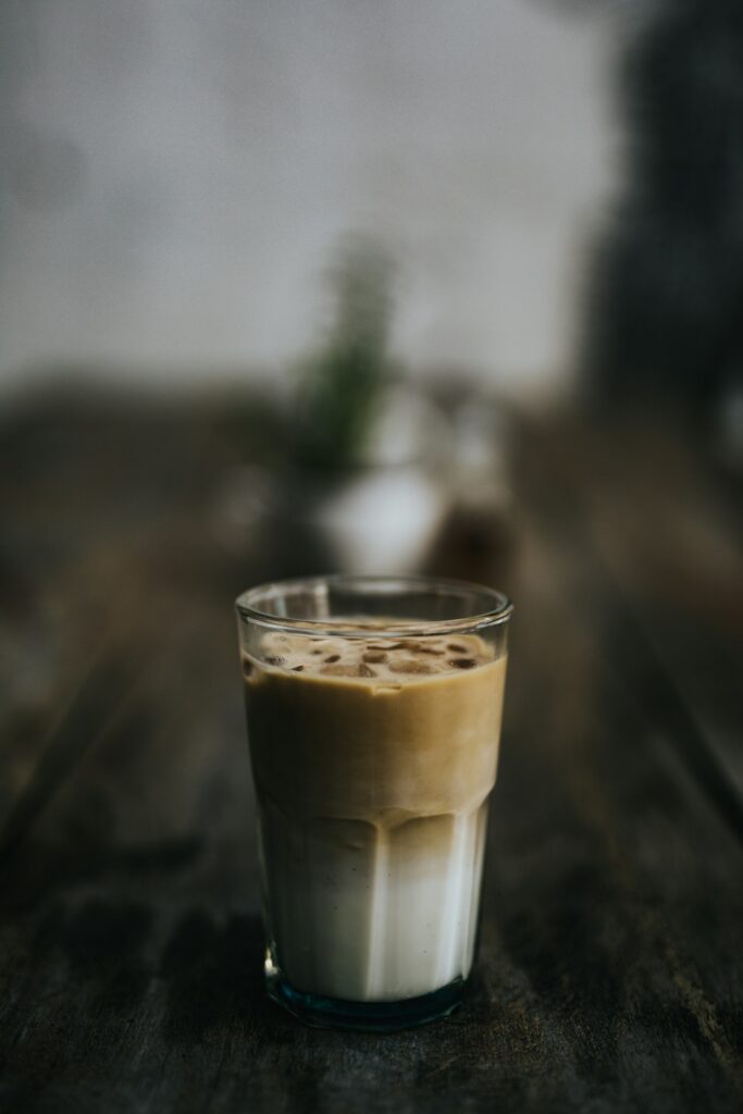 Giornata Internazionale del Caffè, prepariamo un Cappuccino al Latte di Mandorla