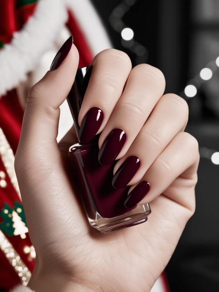 Cabernet: il colore della manicure dell’inverno 2024